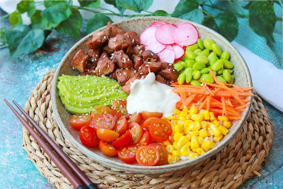 POKE BOWL DE SALMÓN