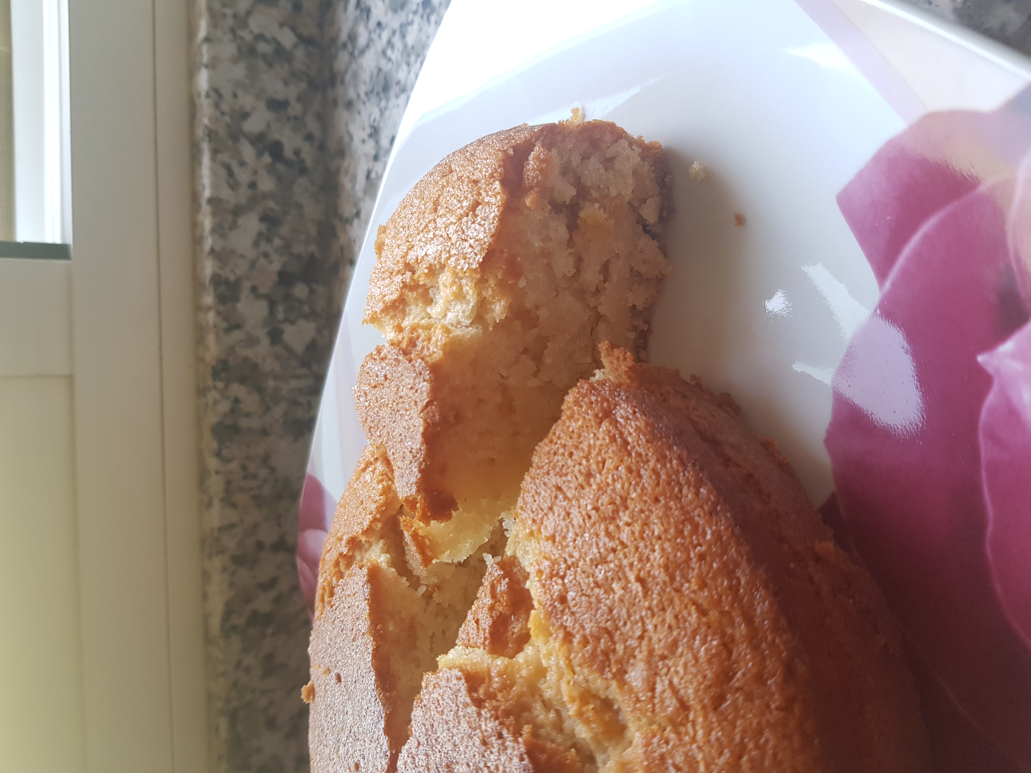 BIZCOCHO DE LIMÓN VEGANO.