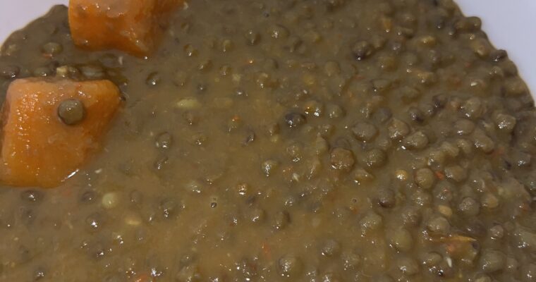 Lentejas con verduras y patata