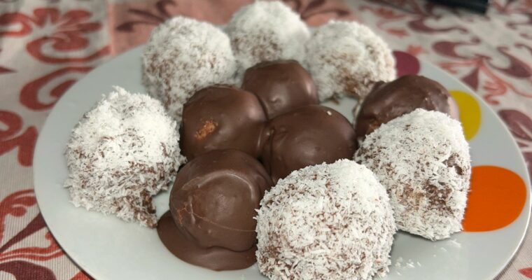 Bombones de Coco y Chocolate: Un Bocado Irresistible