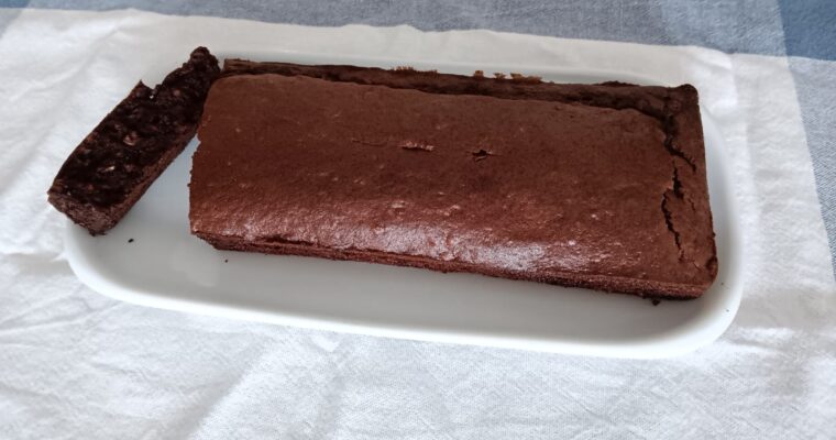 BIZCOCHO SIN LEVADURA DE CHOCOLATE Y AVENA