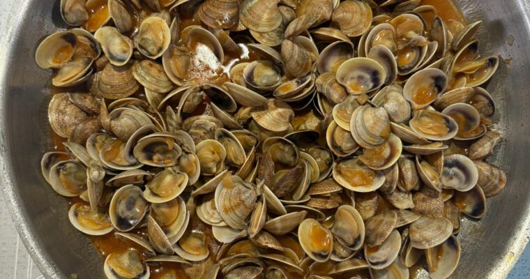 Almejas picantes
