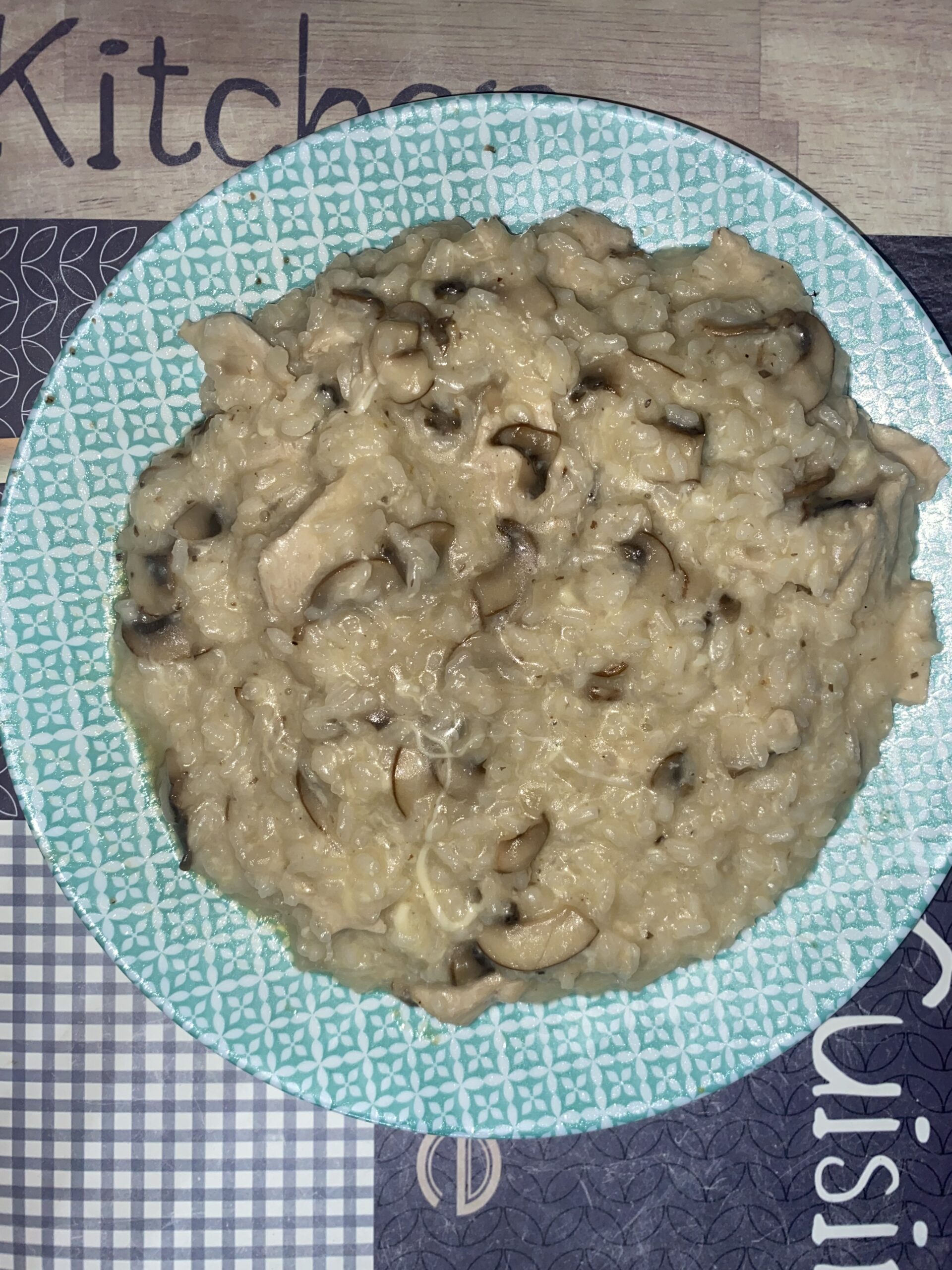 Risotto de pollo y setas
