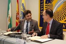 Firma Rector UPO-Director IDEA